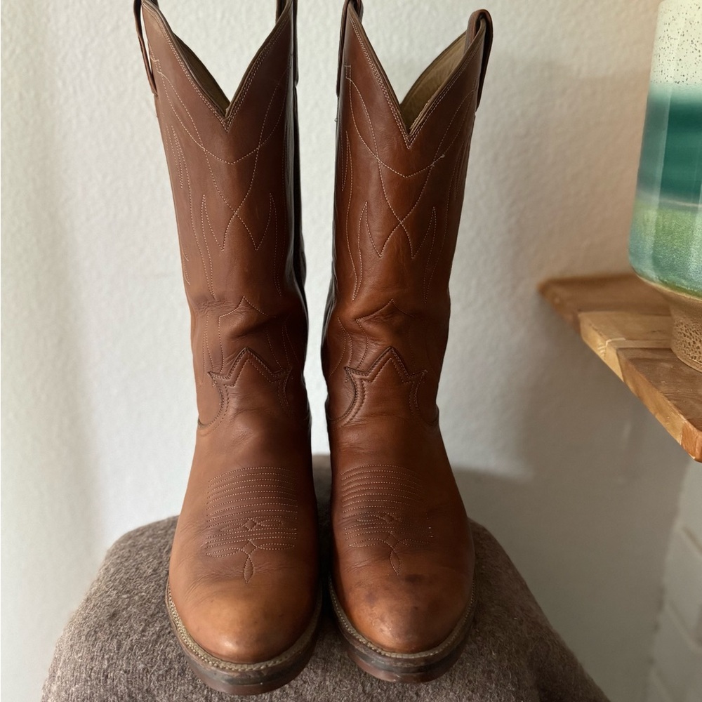 Tony Lama boots for @diydev